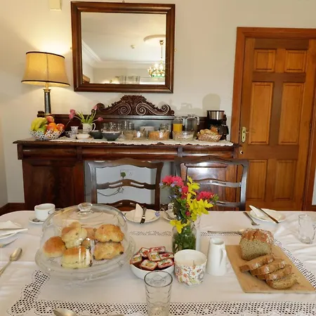 فندق مبيت وإفطار Lurgan House 3*