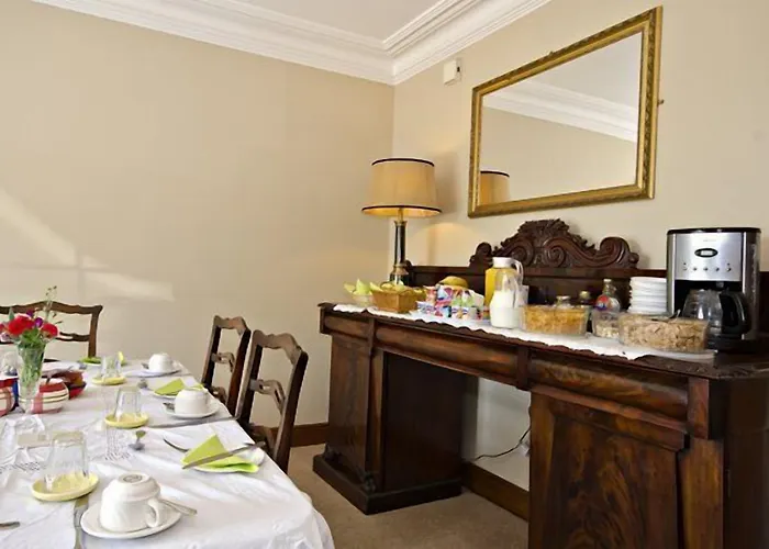 Lurgan House Bed & Breakfast 3*