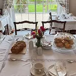 Lurgan House 3*