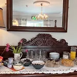 Lurgan House 3* 韦斯特波特