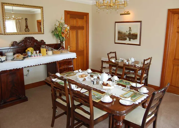 Lurgan House