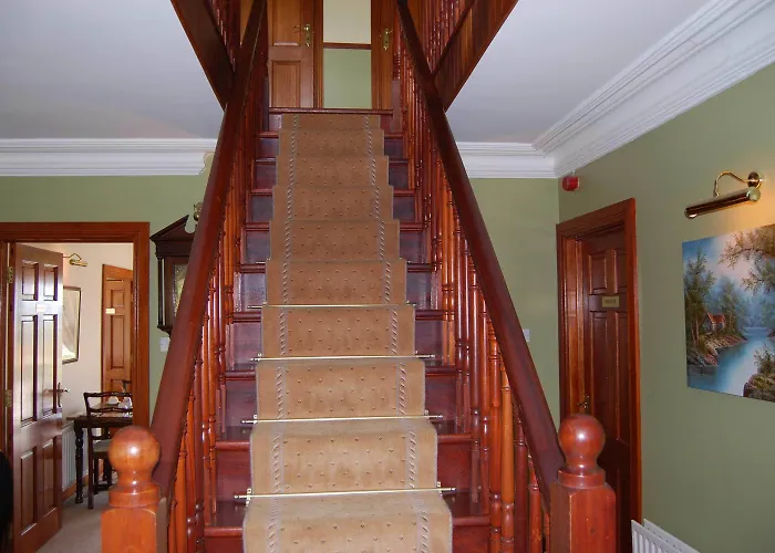 Lurgan House