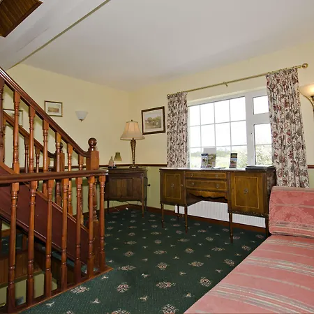 Alojamento de Acomodação e Pequeno-almoço Lurgan House 3*