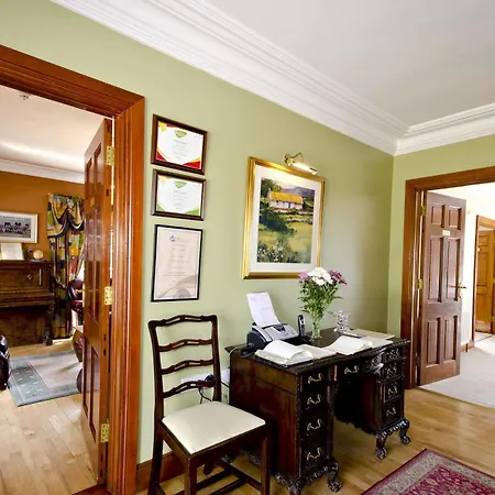 Lurgan House 5* 웨스트포트